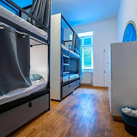 Hostel The Madhouse