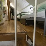 The Madhouse Vandrerhjem